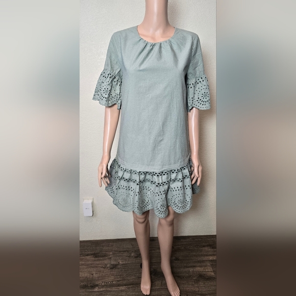 Madewell Eyelet Drop Waist Mini Dress 100% Cotton in Sage Green Size Small - Picture 11 of 11